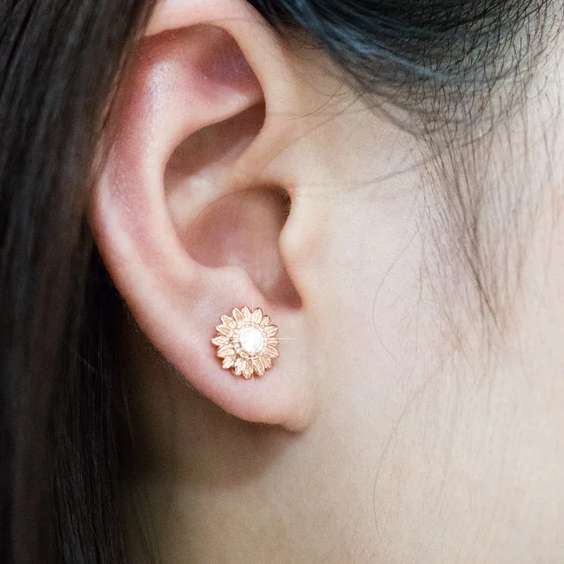 Women's Trendy Sunflower Stud Earrings