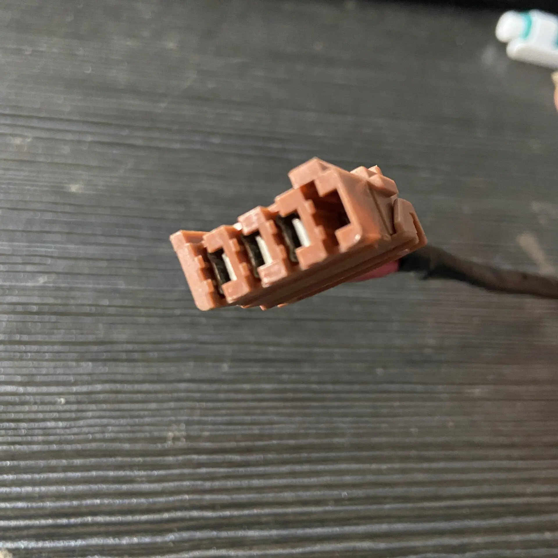 

Для Dongfeng DFM Fengshen S30 H30AX7 A60 разъем вентилятора резисторный разъем