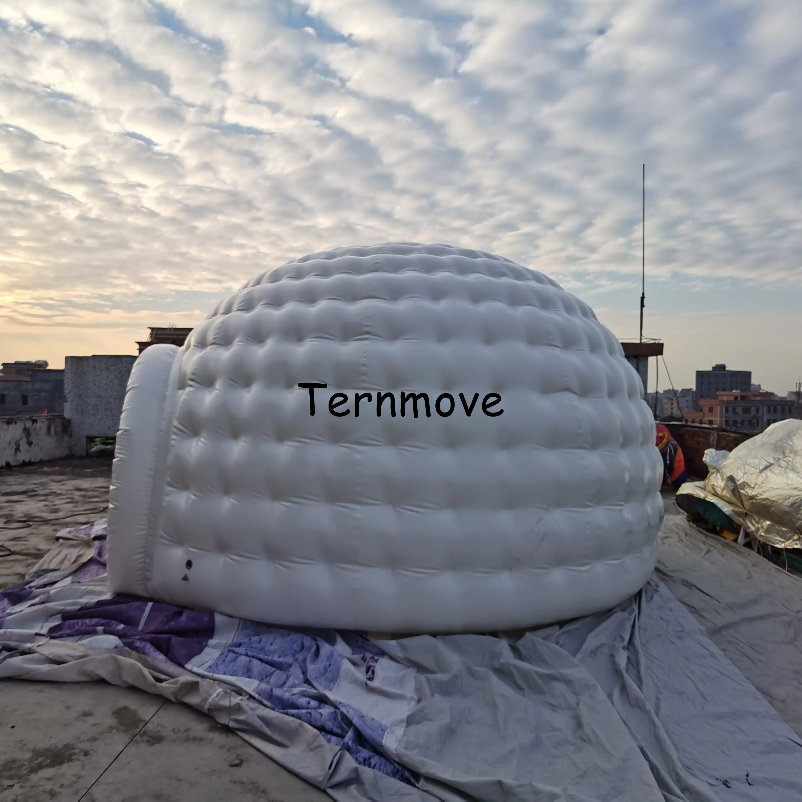 Tenda luna a cupola gonfiabile con supporto aereo con consegna gratuita, sala espositiva bianca per tende igloo gonfie per matrimoni/feste