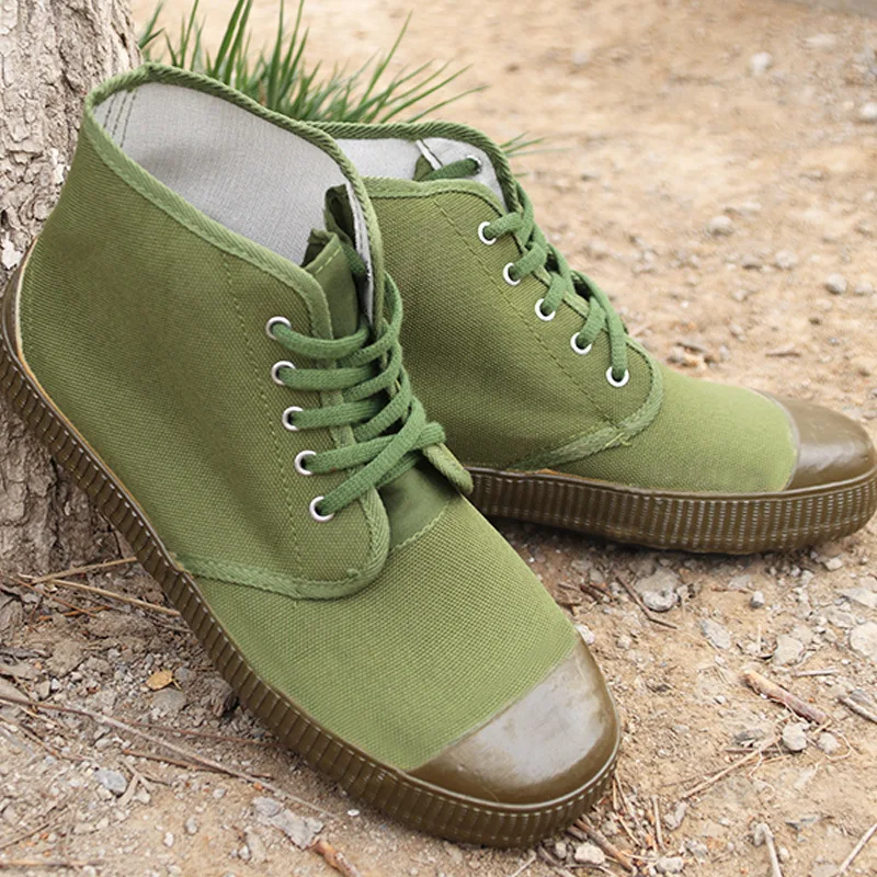 2024 New Not Fashion Men Shoes Nostalgic Army Green Casual Shoes Farmer Shoes Man Training Shoes Liberation Shoes