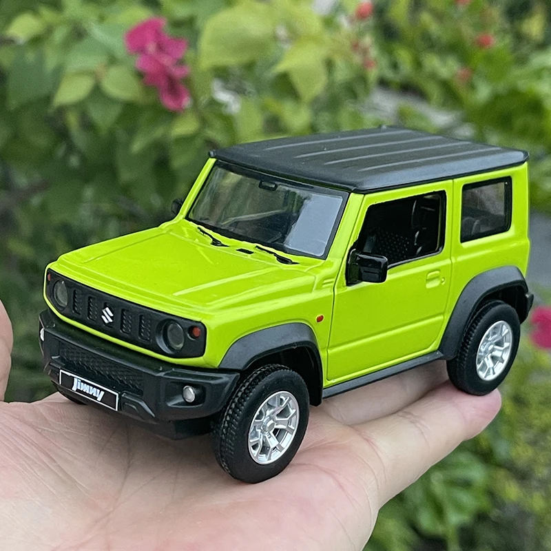 1:26 Suzuki JIMNY 2018 SUV Alloy Car Toy Car Metal Collection Model Car Sound and light Toys For Children