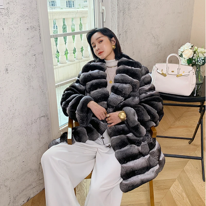 Ftangaiur Winter Import Cyan Blau Chinchilla Mantel Umlegekragen Medium Frauen Gehobene Natürliche Farbe Chinchilla Pelzmäntel