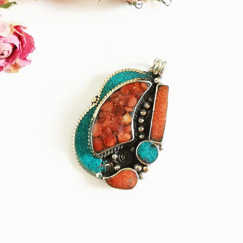 Nepal Jewelry Pendants White Metal Copper Inlaid Colorful Stone Big Pendant from Nepal TBP657