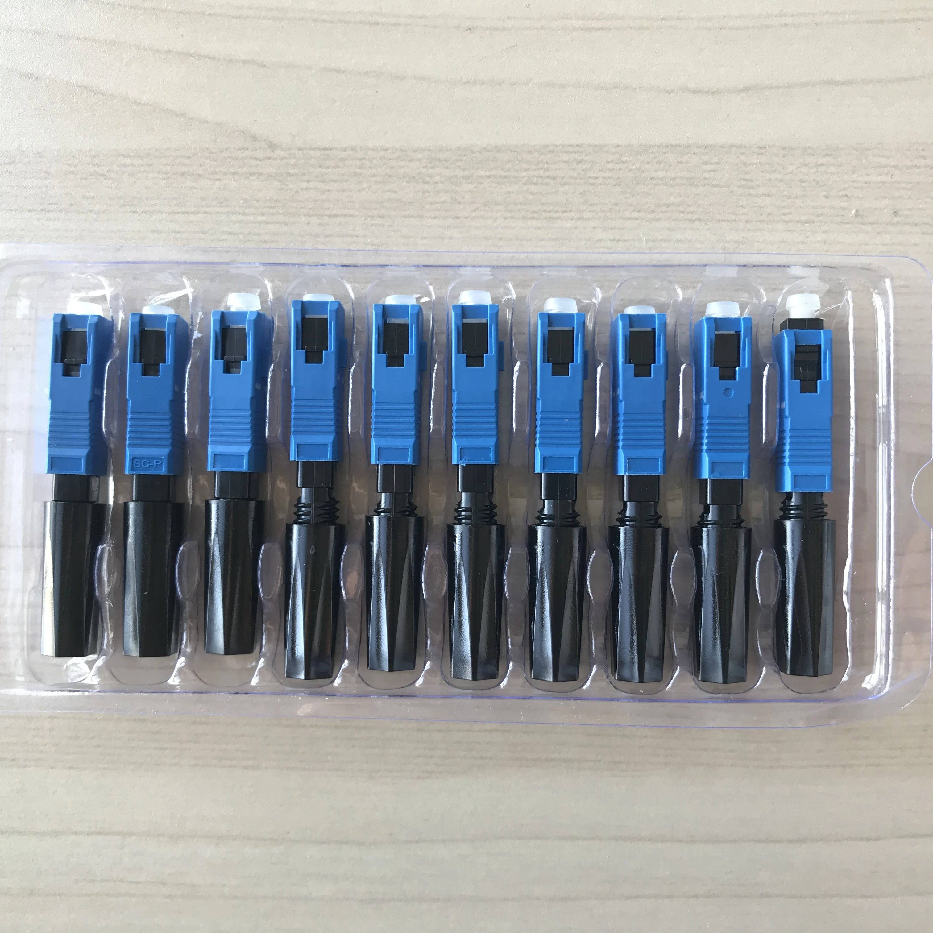 

50pcs Single-Mode Fiber Optic SC UPC Fast Connector 100pcs FTTH SCUPC Quick Connector Fiber Optic Fast Adapter Straight Tail