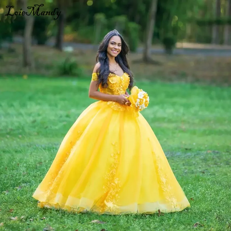 Ouro amarelo bola vestido quinceanera vestidos 2022 sexy um ombro doce 16 aniversário vestidos de festa com flores 15 anos