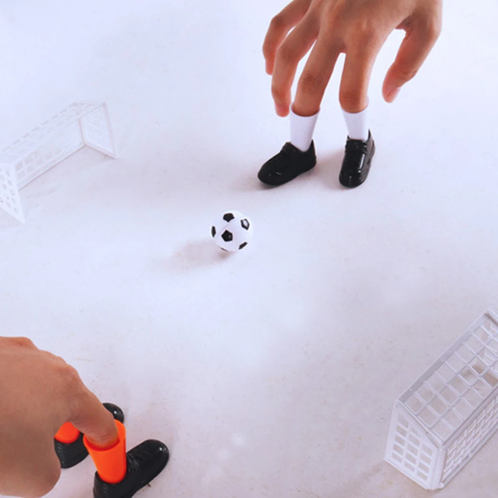 New Funny Mini Finger Soccer Football Match Play Table Game Set with Goals Kids Toy