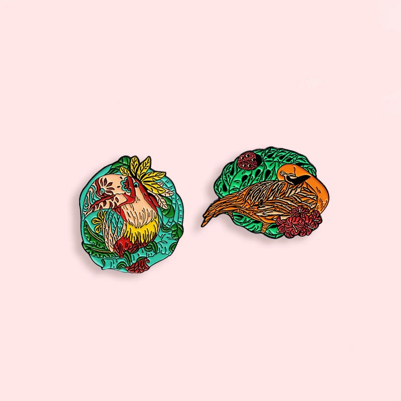 Mysterious Flamingo Metal Enamel Brooch Creative Cartoon Tropical Rainforest Animal Badge Fashion Lapel Backpack Jewelry Gift