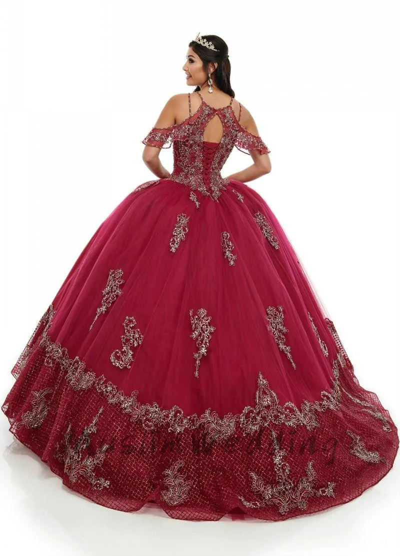 Luxus Schwarz Quinceanera Kleider Ballkleid Gold Spitze Prom Kleid Open Back Korsett Süße 16 Kleid 2020 Neue vestido de 15 anos