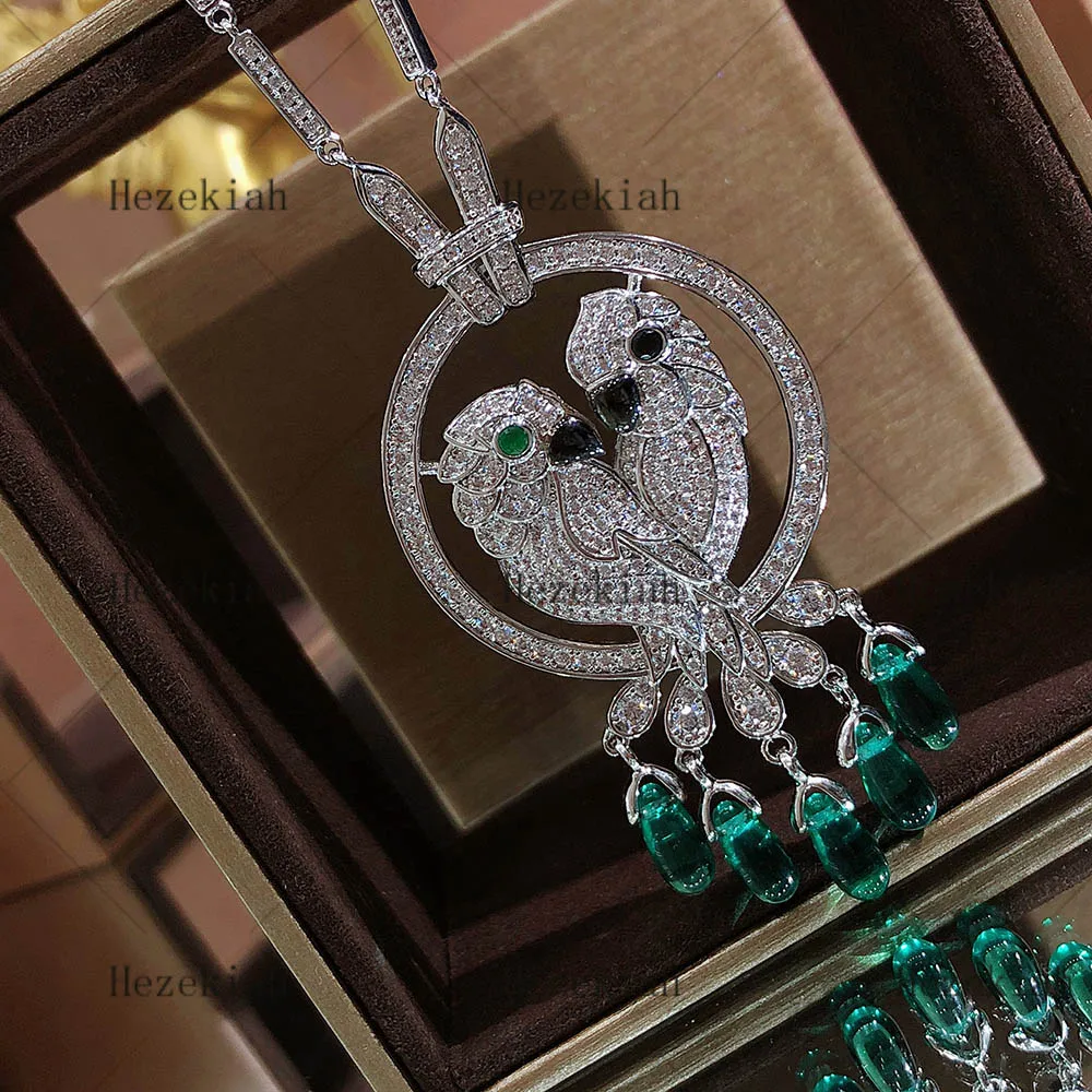 Hezekiah  luxury parrot necklace High quality luxury ladies necklace Dance party Ladies and ladies Temperament