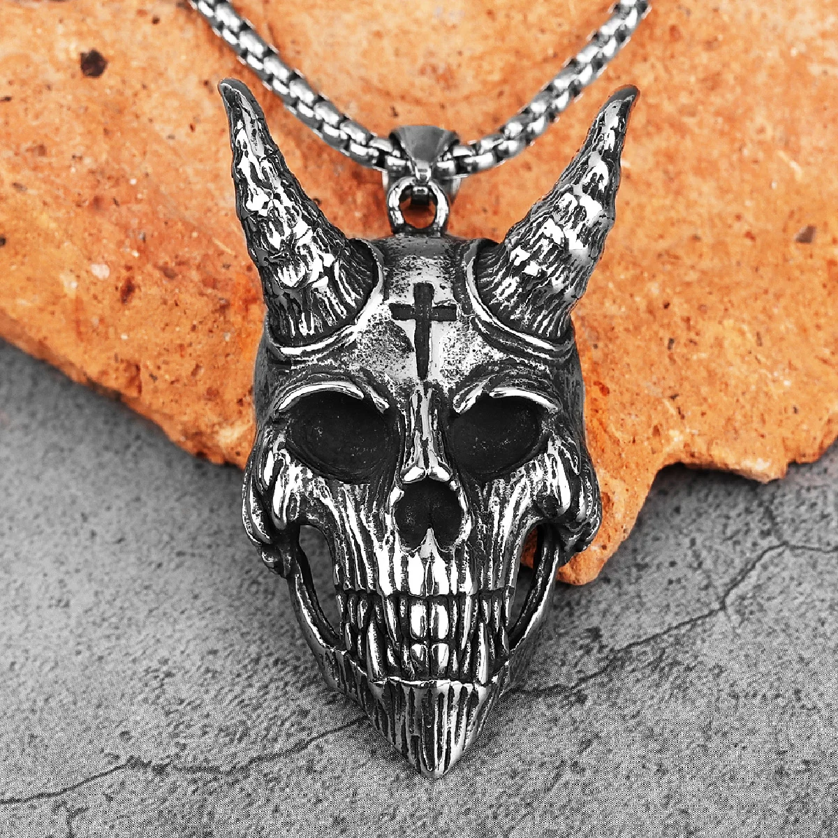 Fallen Angel Lucifer Cross Stainless Steel Men Necklaces Pendant Chain Punk for Boyfriend Male Jewelry Creativity Gift Wholesale