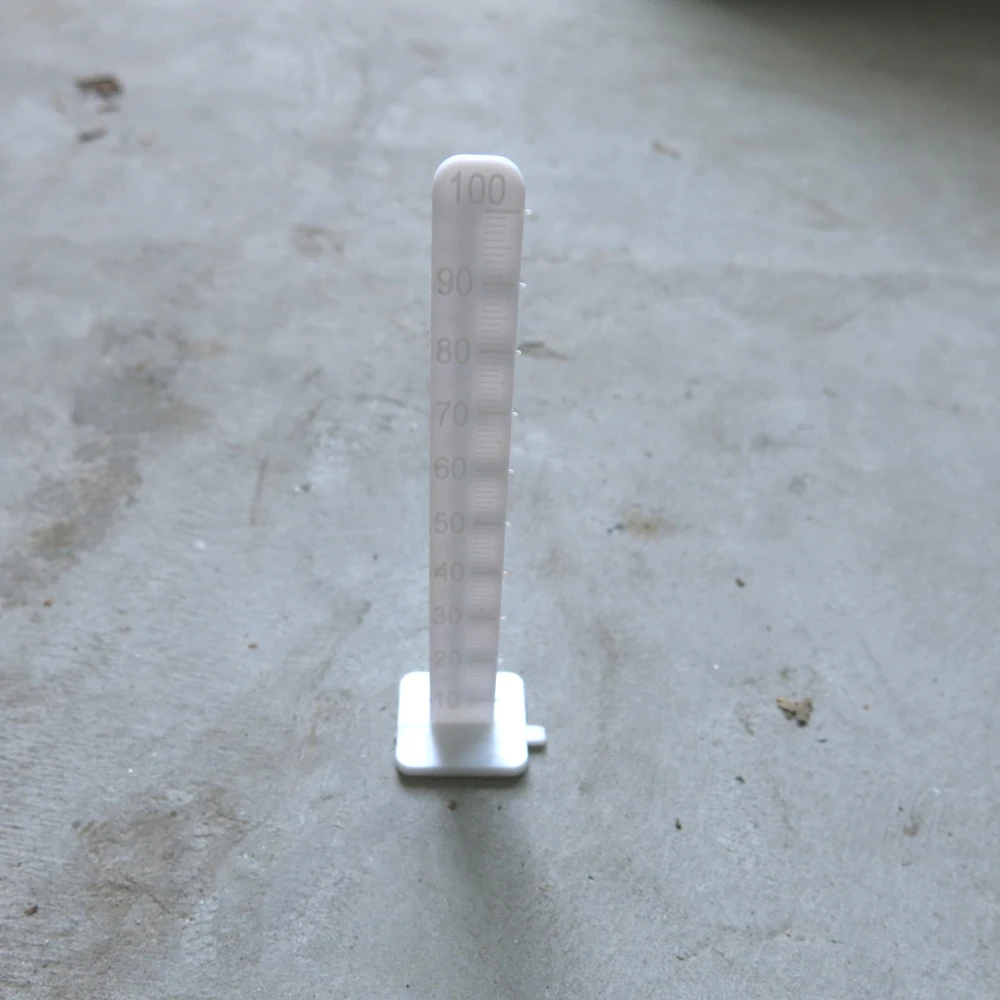 100mm beyaz seviye sopa mandal zemin çimento ölçü dökme kendinden tesviye Pins 50 paketi