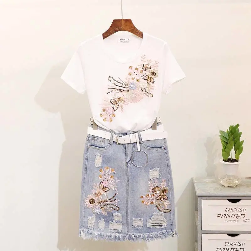 2021 Summer Beaded Sequins Embroidered Flowers Short-sleeved T-shirt + Frayed Denim Bag Hip Skirt Two-piece Suit Women