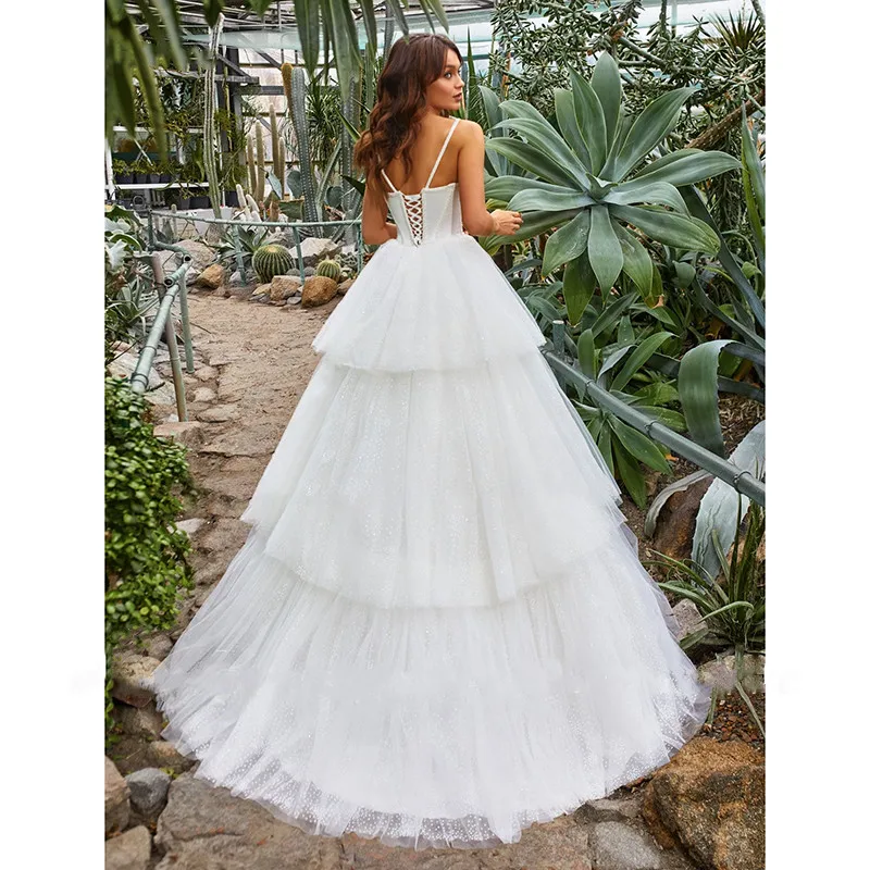 Spaghetti Straps Beach Wedding Dresses White Tiered Dot Tulle Beading Bridal Gown Lace up Princess Party Dresses 2021 New