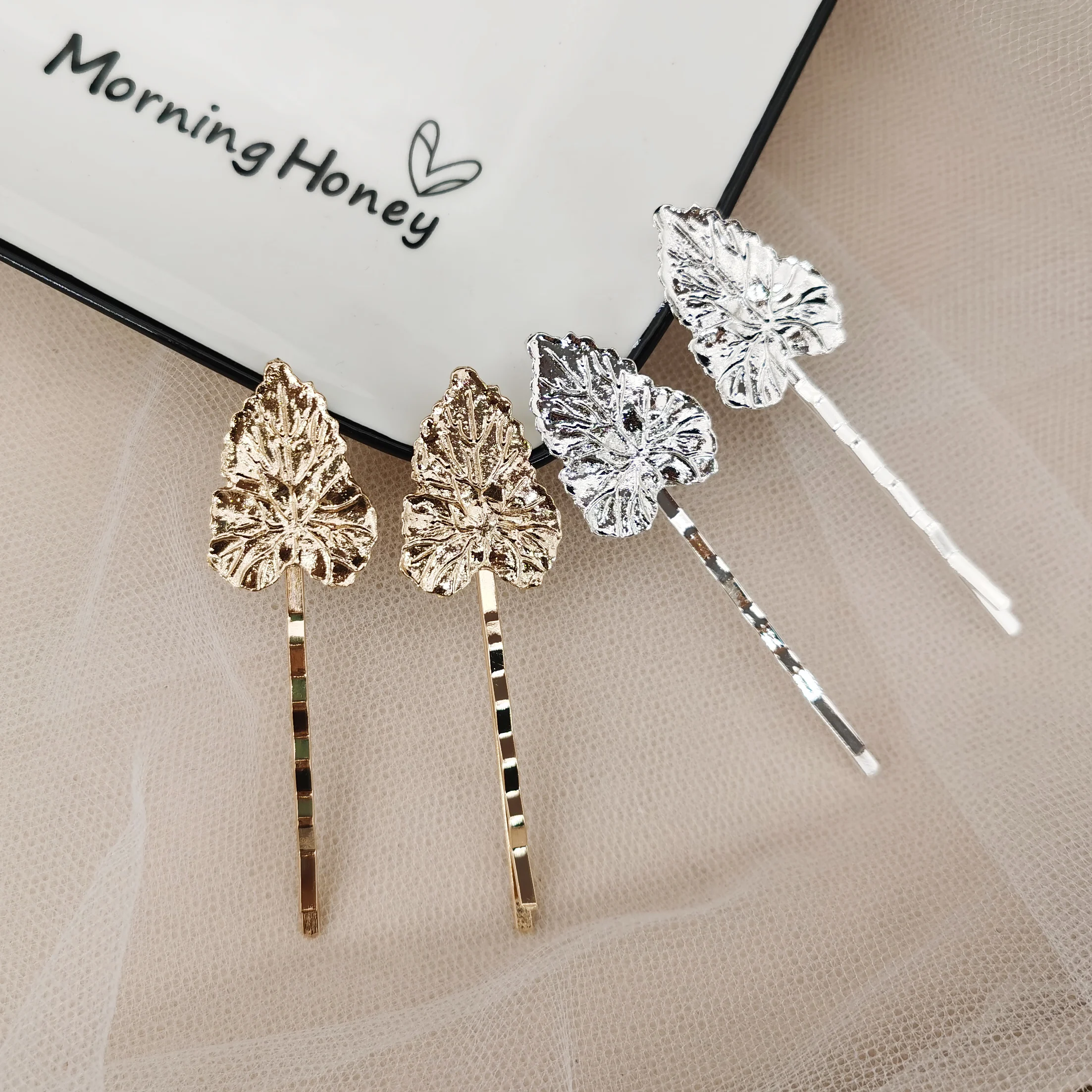 2 teile/los Vintage Haar Clip Für Frauen Gold Farbe Blatt Form Haarspange Metall Haarnadeln Dame Headwear Haar Zubehör Mädchen Geschenke – Detail 4