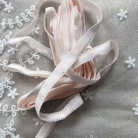 8 best sales röd kant - №1