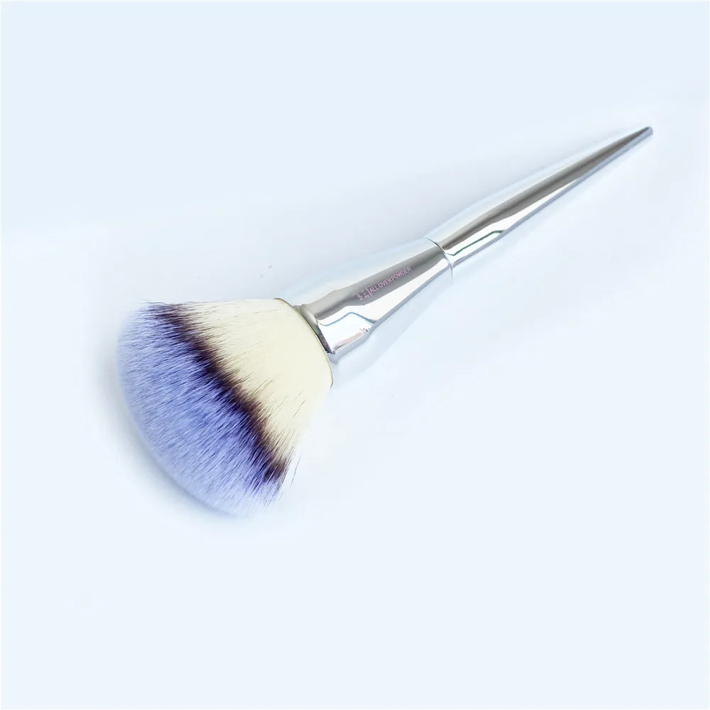 Live Beauty Fully All Over Powder Brush #211 - Jumbo-Sized Fluffy Large Round Powder Makeup Brush