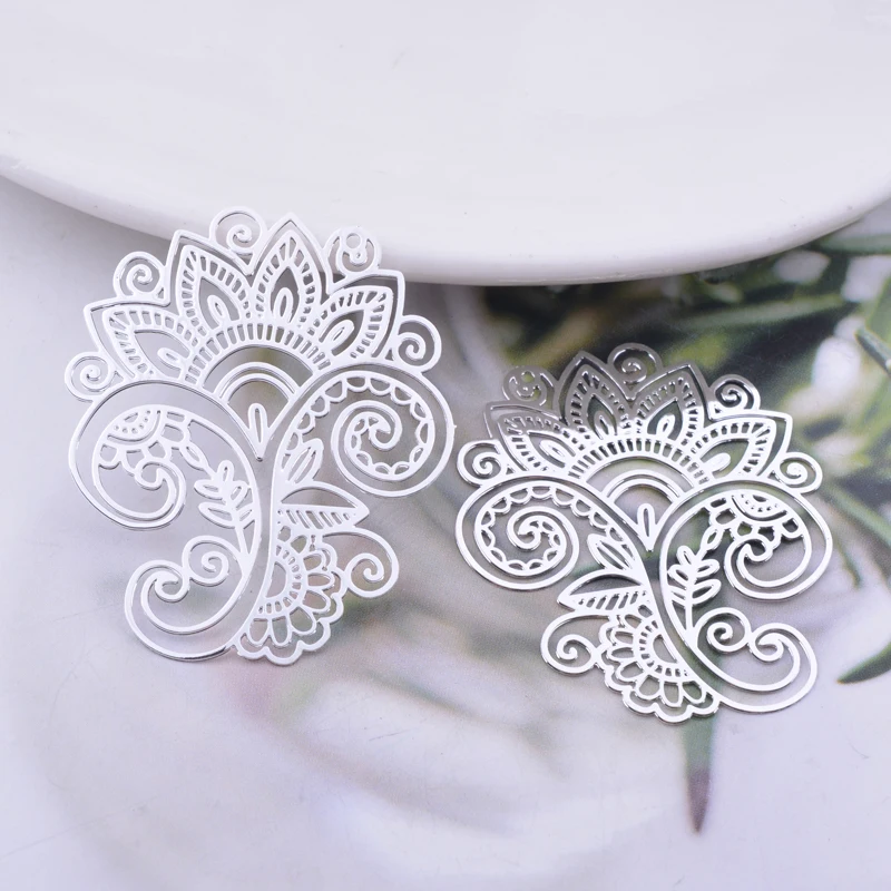 30 Stück AB6582 33*40mm Filigrane Fluoreszenzfarbene Blumenanhänger aus Metall-Messing Dünne Anhänger für Ohrringe – Detail 13