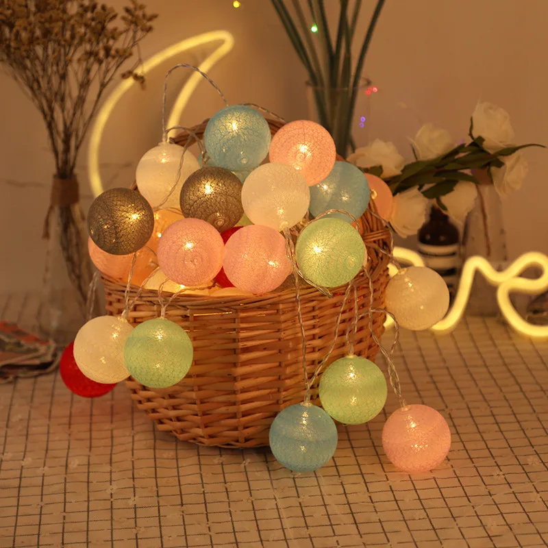 

3M LED Cotton Ball Garland Lights String Fairy Christmas Lighting Indoor Creative Ins Decorative Lamp Colorful Ball Light