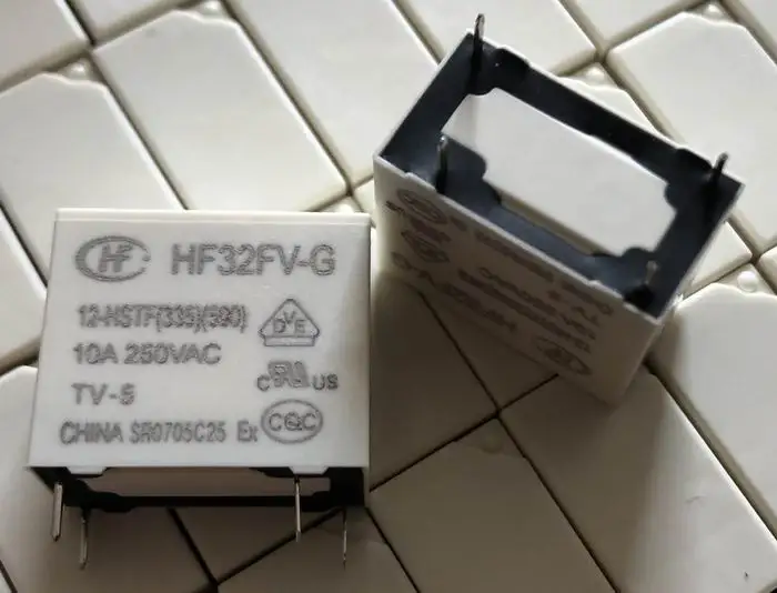 Neue HF32F-G 005/009/014/012-hs/ht/hstf/101 045 (32f-1a) Relais 4-polig