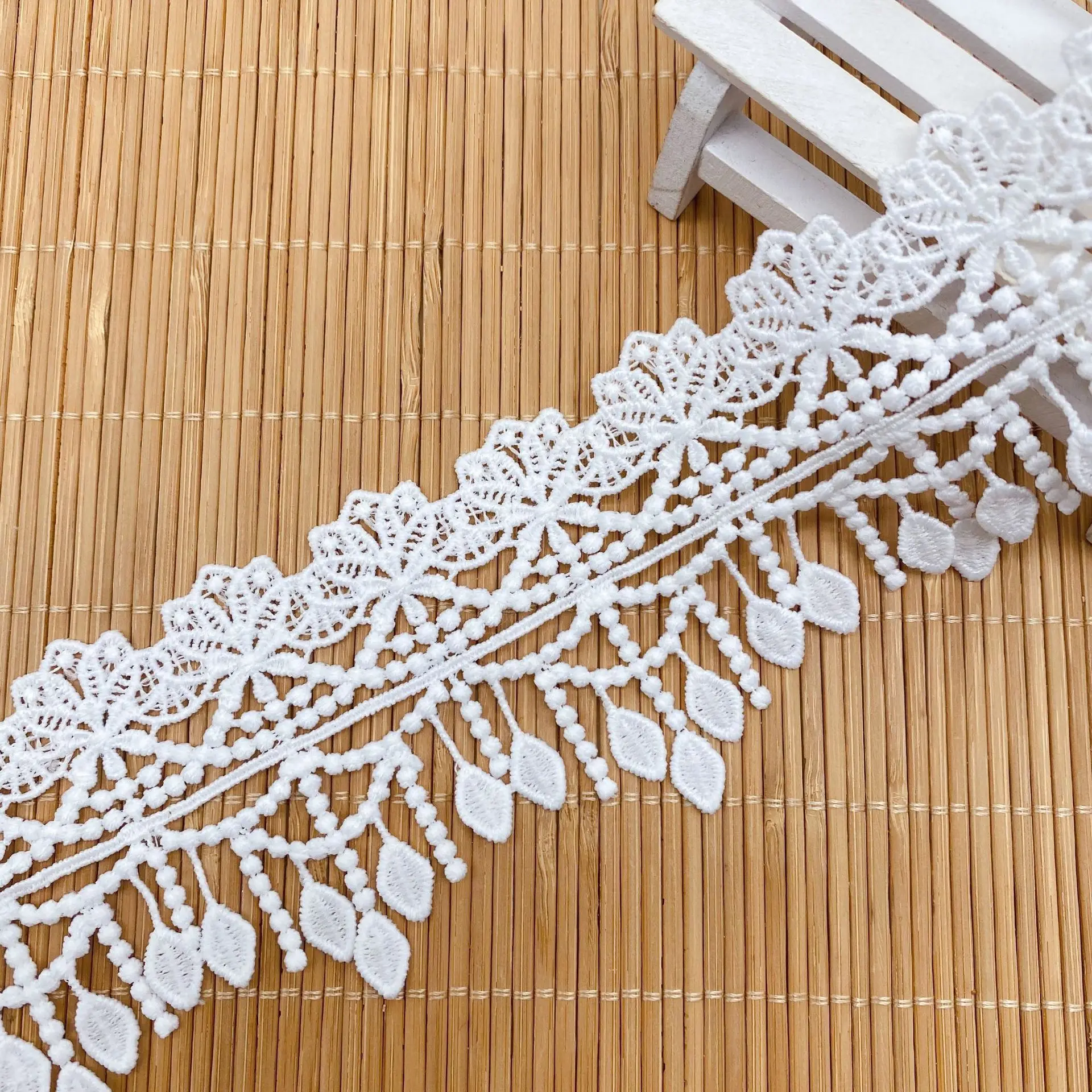 3Yards Embroidery Hollow Flower Tassel Lace Fabric DIY Trim Sewing Ribbon Garment Dress Children\'s Accessories