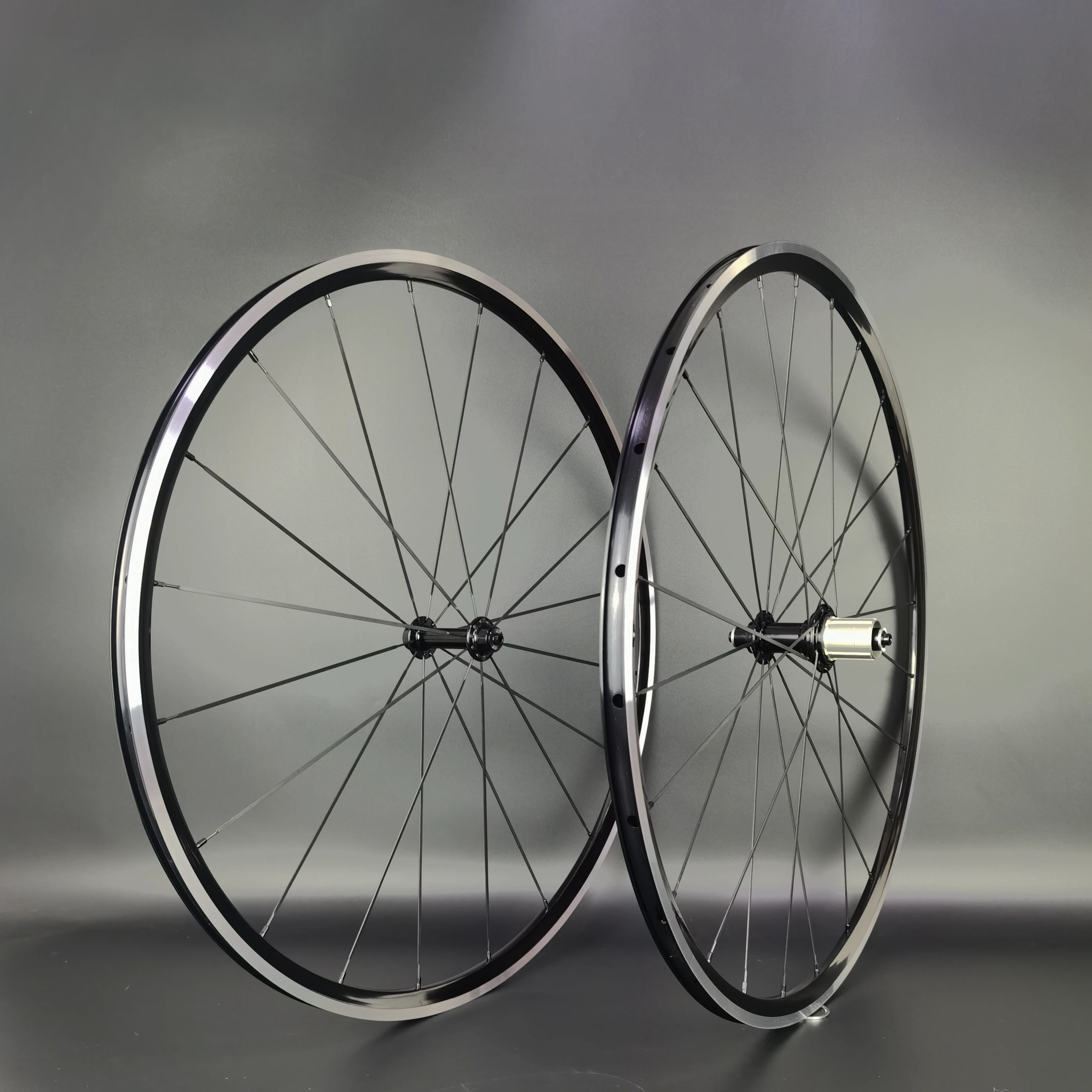 Kinlin XR270 Superlight 700C road bike wheels 20mm width 27mm depth road bicycle aluminum alloy wheelset with powerway R13