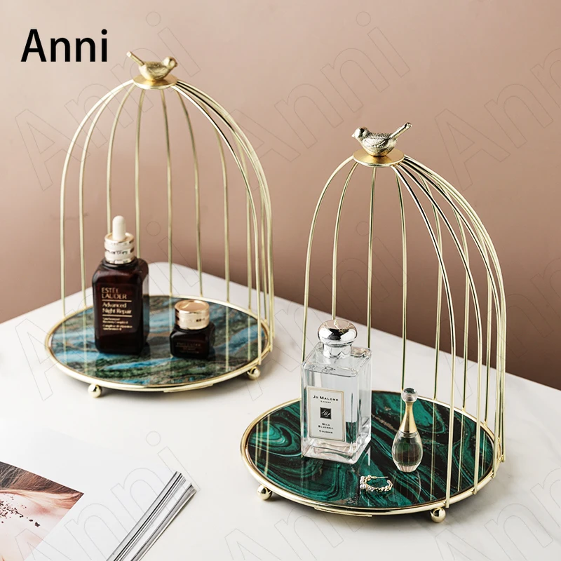 

Gilded Bird Cake Trays Decorative Nordic Modern Golden Stroke Flow of Gold Grass Dessert Display Storage Rack Wedding Decoration