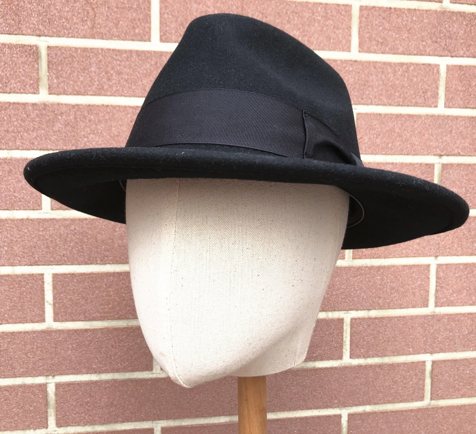 Wool Felt Crushable Packable Fedora Hats for Men Women Black Camel Red Color