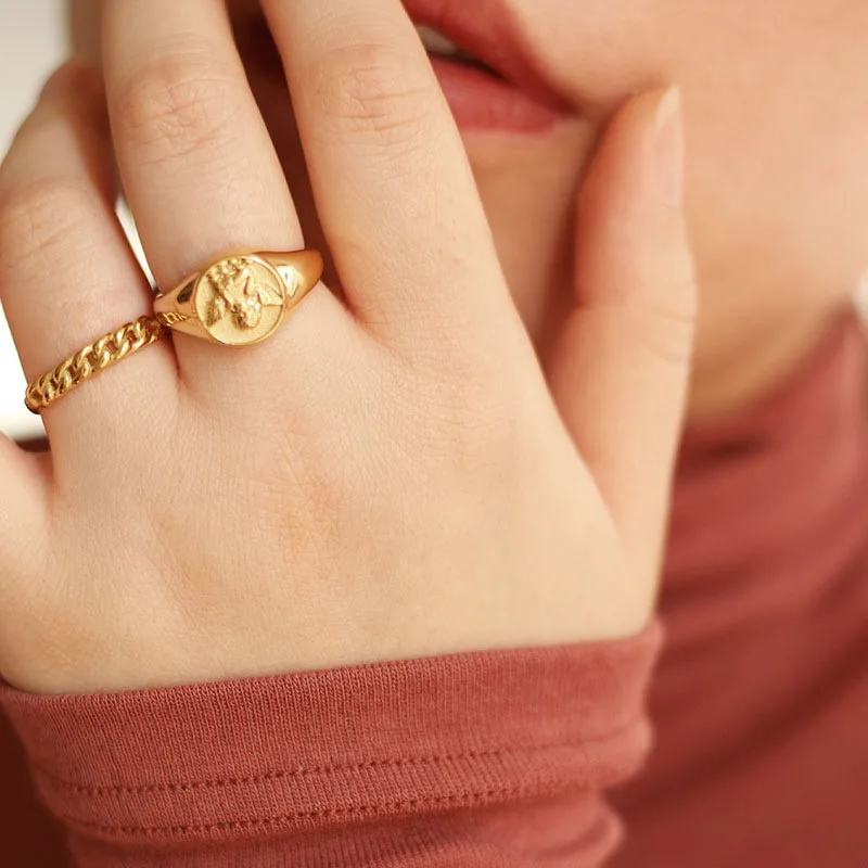 Anillos de sello de Ángel para mujer, anillos gruesos de acero inoxidable, joyería vintage Linda hecha a mano, joyería elegante 2023