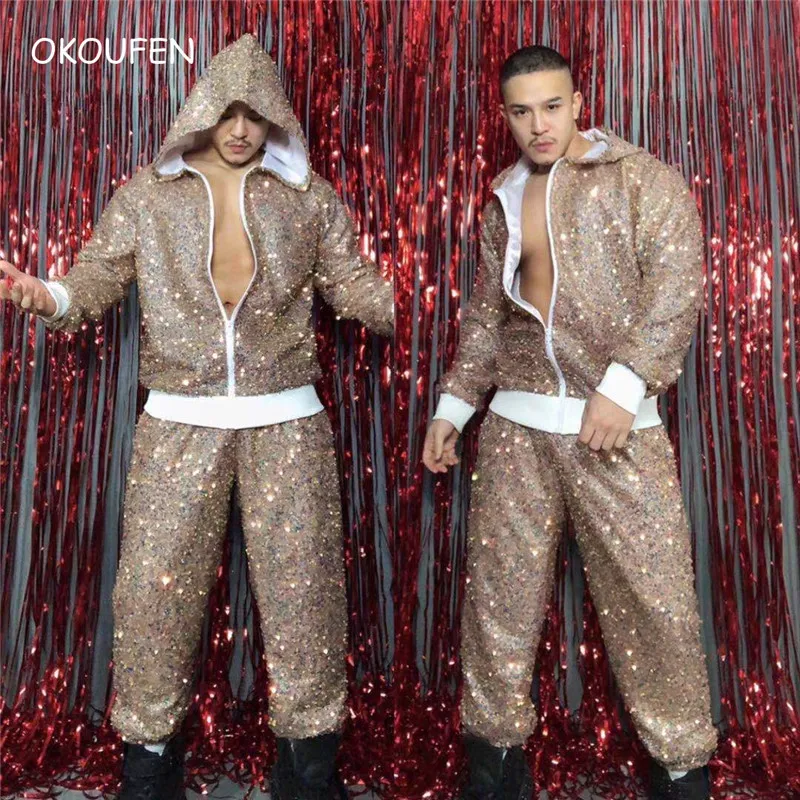 

Cool Men's Gold Sequins Hip Hop Dance Costume Zipper Jacket Pants Set Bar Nightclub Male Singer DJ Stage outfit