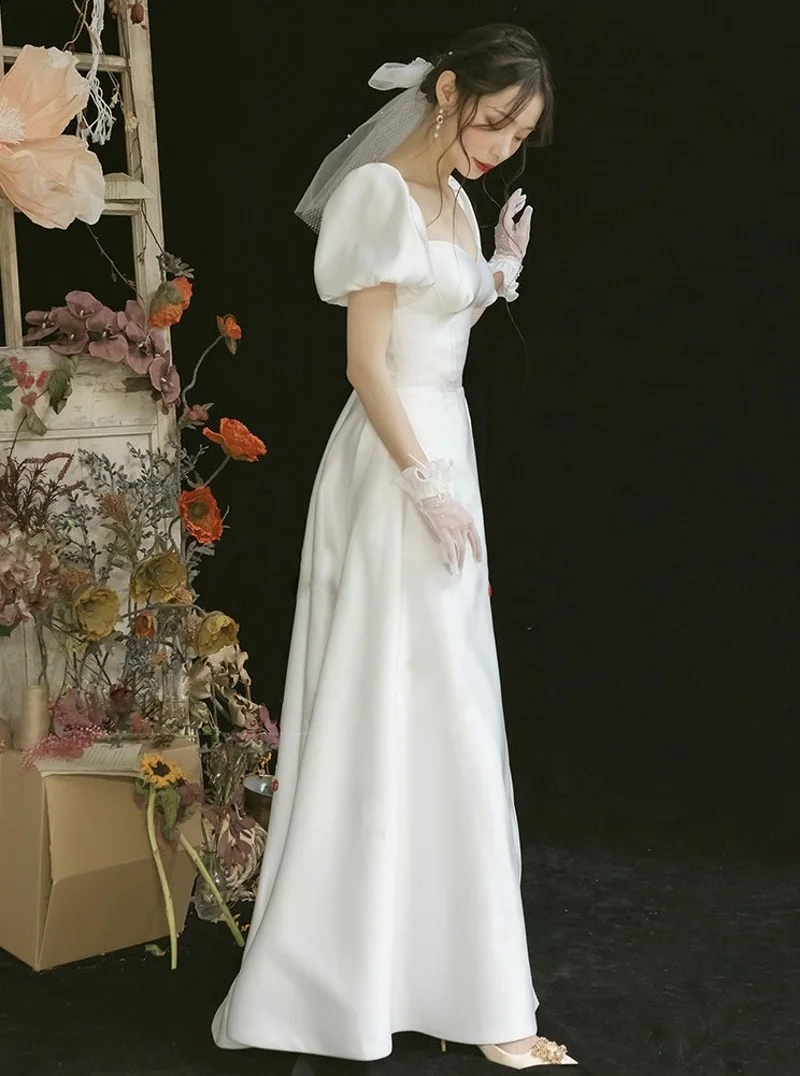 恋人サテン半袖床の長さaライン背中の花嫁ドレスvestidosデ · ノビア