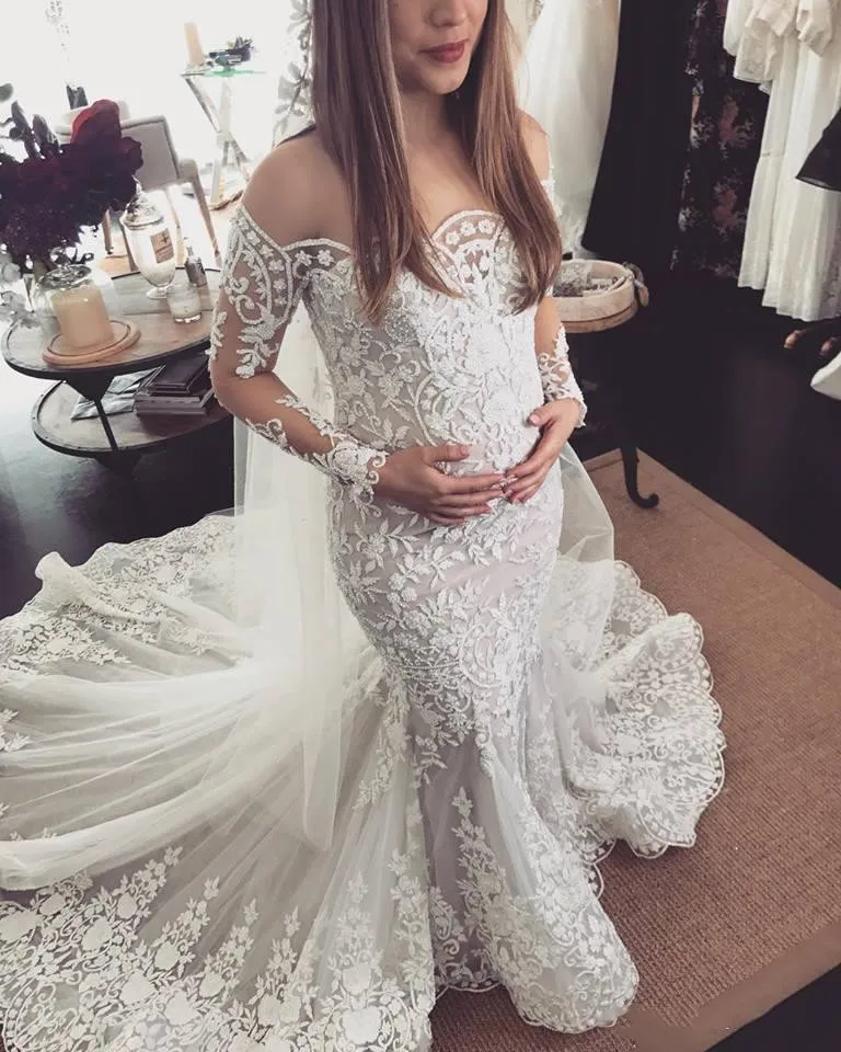 Sexy Mermaid Wedding Dresses Off Shoulder Long Sleeves Lace Bridal Gowns Sweep Train Plus Size Bridal Dress Custom