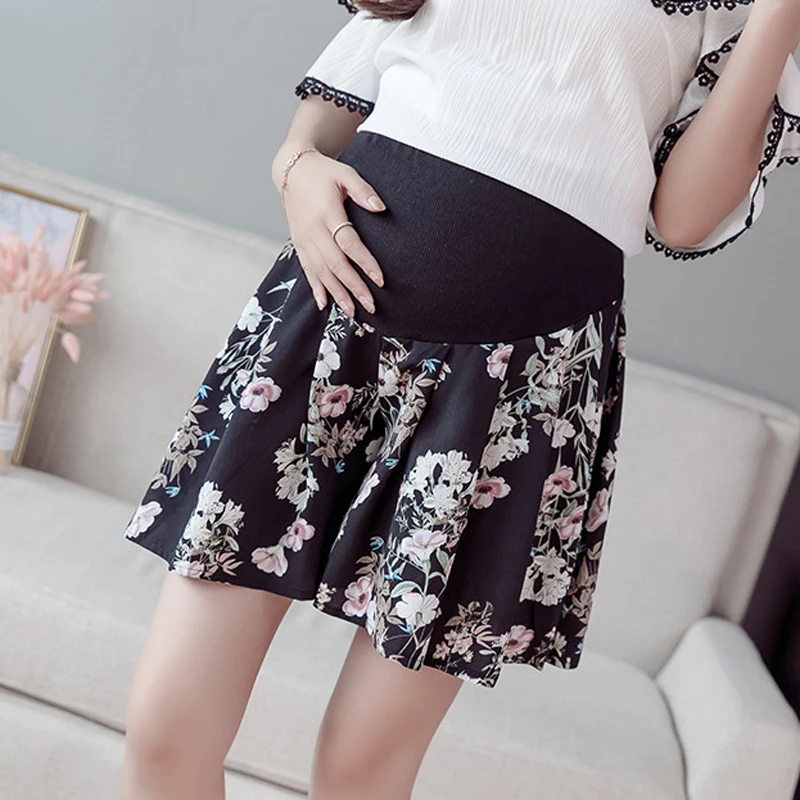 2024 Pregnant Women\'s Shorts Summer Wear Low-waisted Denim Shorts Summer Wear New Spring Loose Pants for Pregnant Women Clothes