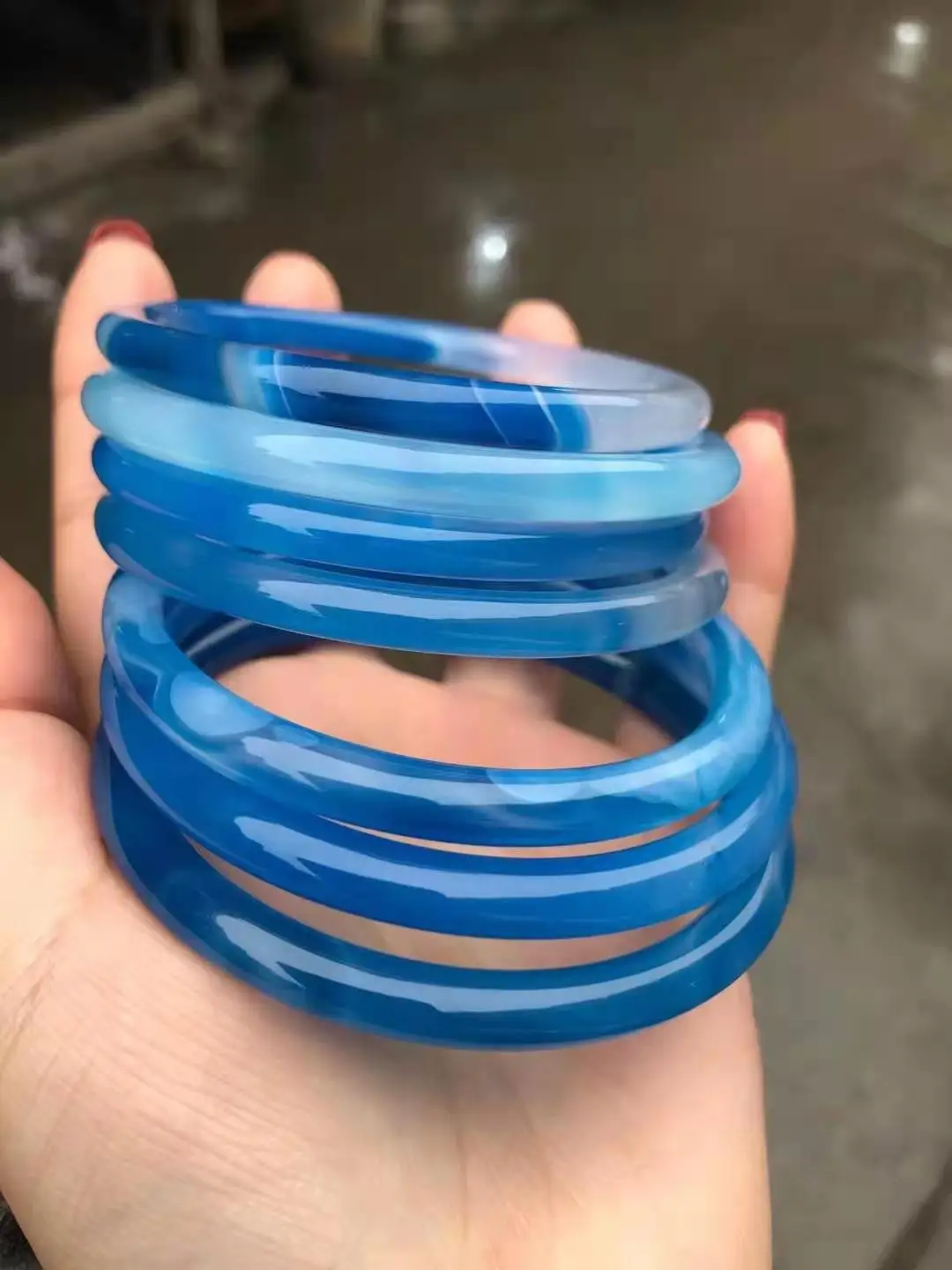 

2021 Natural handcarved blue agate bangle bracelets women bangle jade jewelry jadeite jade bangles bracelet for women