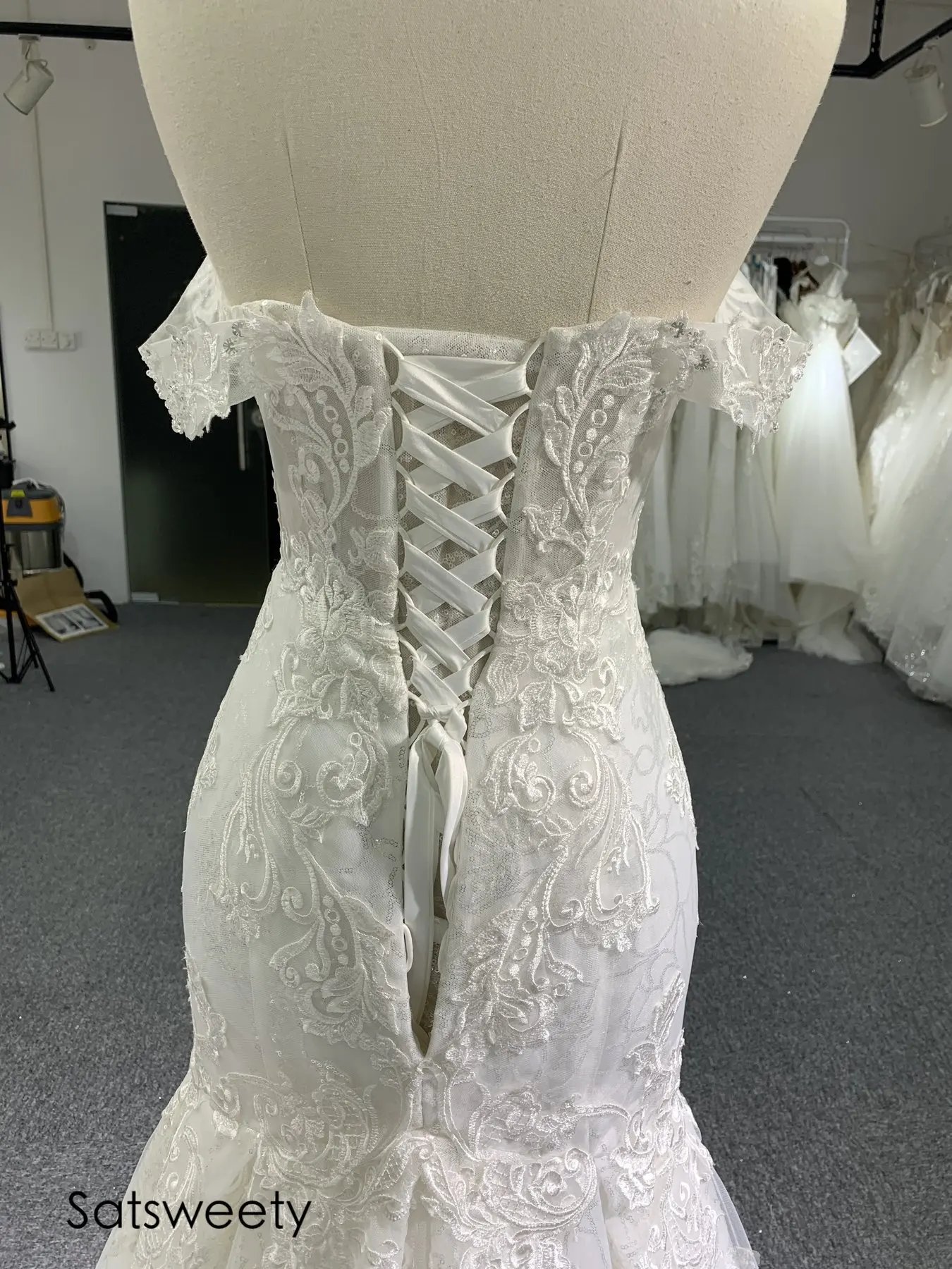 Vestido de novia con cuentas de lujo, traje de novia de sirena brillante, personalizado, con cola de campana, 2022