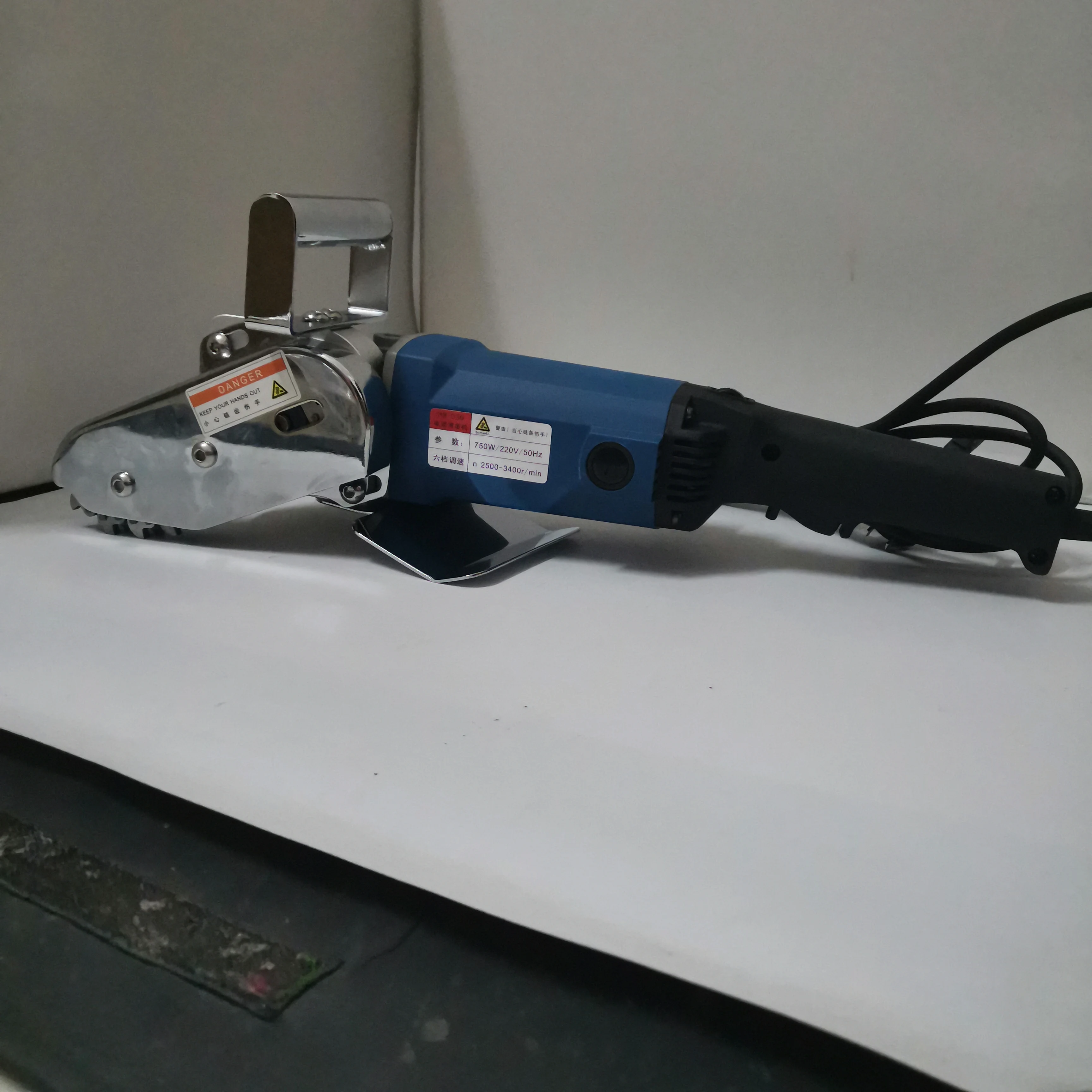 750W 단일 발톱 전기 폐기물 스트리퍼 스트립 기계 판지 상자 방전 골판지 트리밍 도구 110V 220V