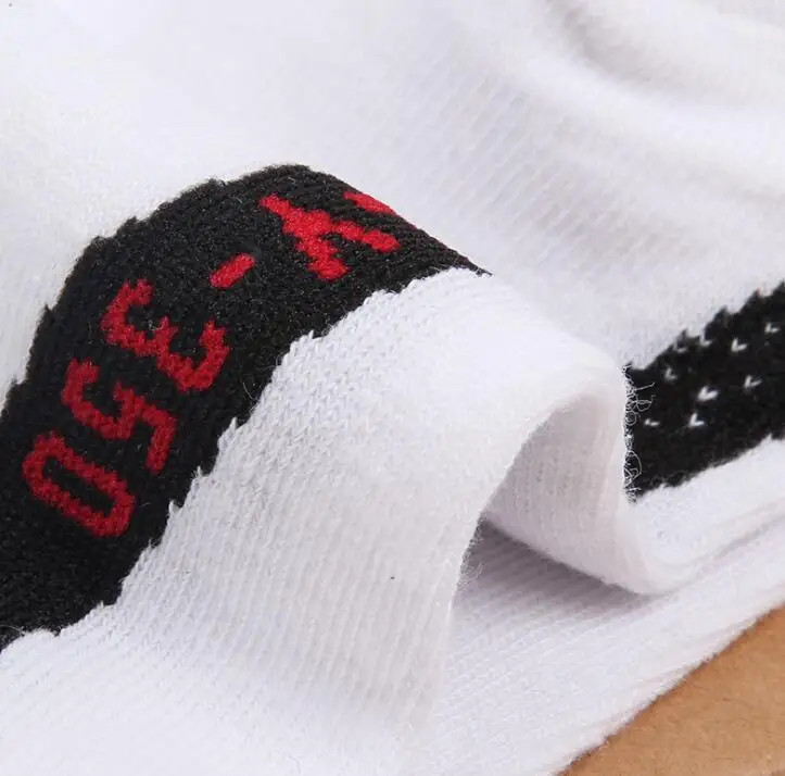 4 pairs/box Socks Summer Women 350 style Socks Sweat Breathable Sock High Quality Cotton Shallow Mouth Girl Socks Box