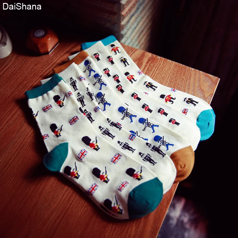 1Pairs New Fashion Man Cotton Socks British Soldiers Cartoon Absorb Sweat Man Socks EUR39-44