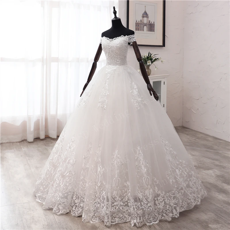 Y & M Novias Nieuwe Collectie Afrika Stijl Koreaanse Kant Applique Trouwjurk V-hals Off Shoulder Plus Size Bridal gown Dress Prinses