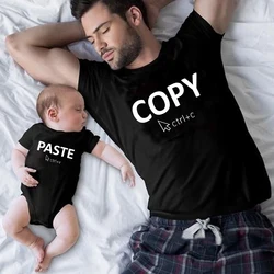 Familie Look Plakken Kopiëren T-shirts Grappige Familie Bijpassende Kleding Vader Dochter Zoon Outfits Papa Mama En Me Baby Kids Kleding