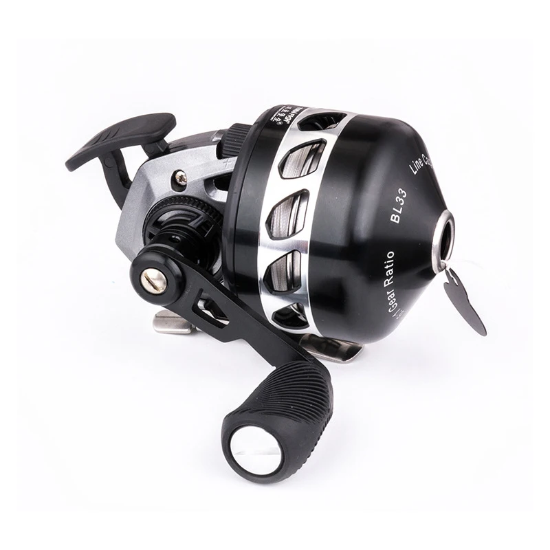 BL39 Metal Closed Spool  Black Red Slingshot Fishing Reel Shooting Fish with line 55M