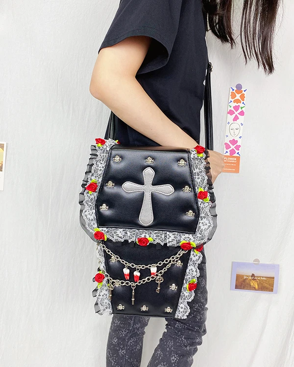 Goth Style Women Shoulder Bag Fashion Coffin Shape Skull Rivets Purses and Handbags for Girls Female Flower Lace Crosbody Bag