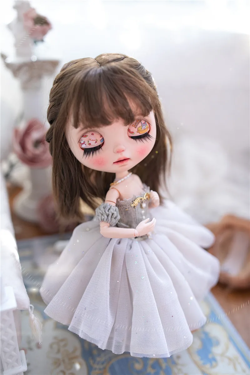 

BJD doll wig is suitable for Blythes doll 1/6 9-10in milk silk super smooth change short hair plait hair doll accessories