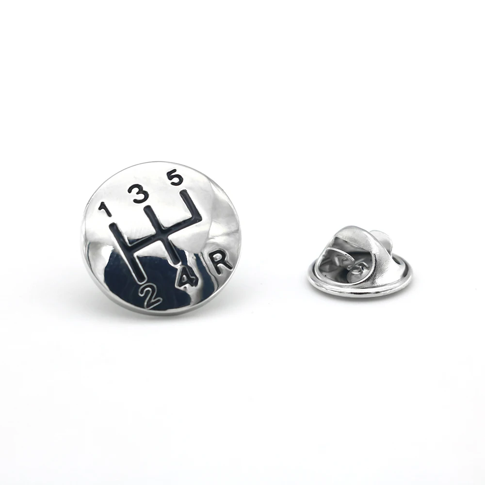 Silver Color Car Gear Design Suit Pin For Men Fashion Brooch Lady's Lapel Pin Clothing Backpack Badge Quality Brass Material