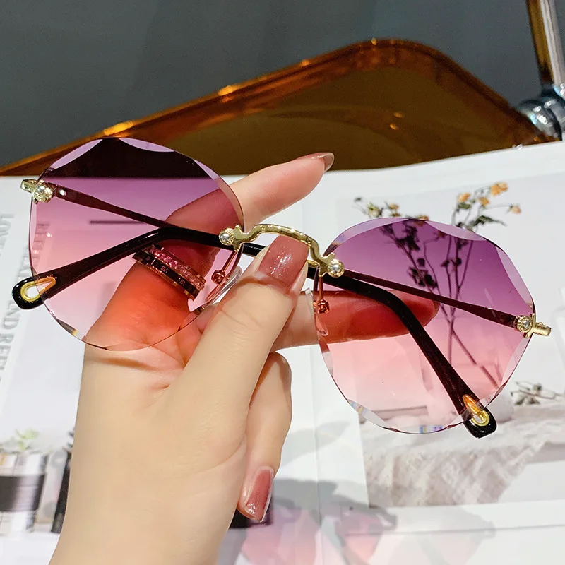 Classic Rimless Round Sunglasses For Women  Sexy Gradient Oversized Sun Glasses Female Vintage Outdoor Big Frame GogglesUV400