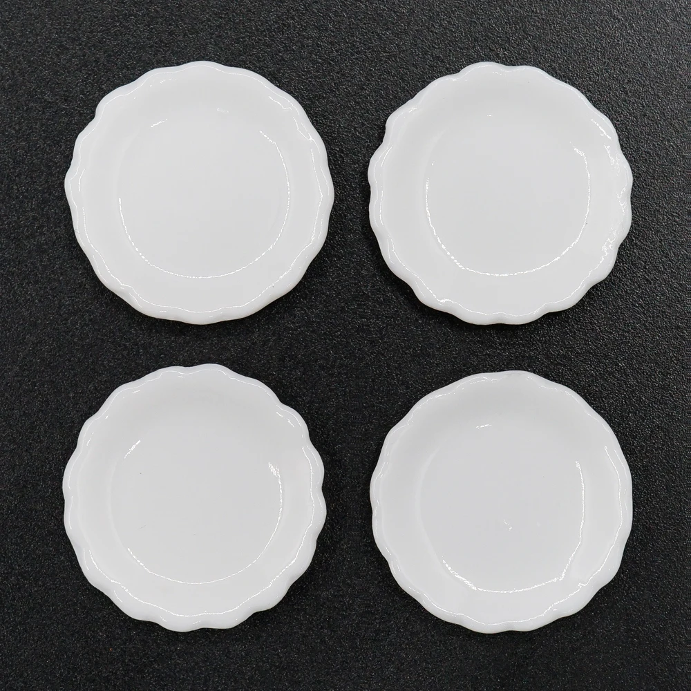 Odoria 1:12 Miniature 4PCS White Porcelain Dishes Ceramic Plates Cutlery Tableware Kitchen Set Dollhouse Accessories Decoration