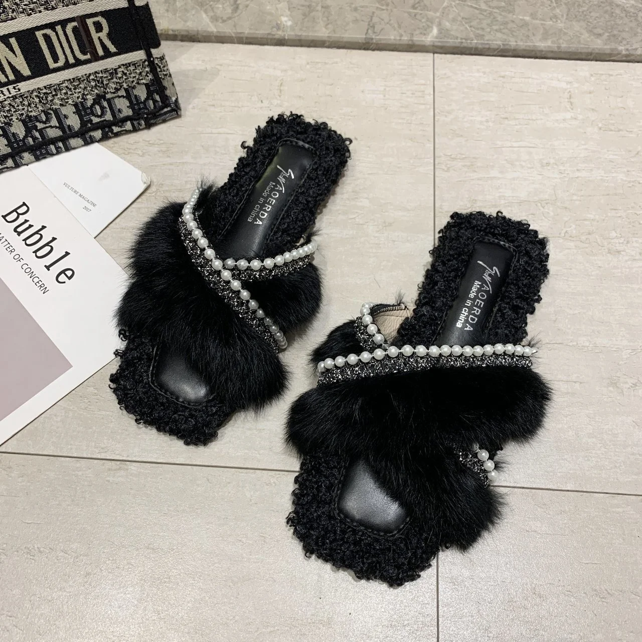 Autumn Fluffy Raccoon Fur Slippers Shoes Women Real Fox Fur Flip Flop Flat Furry Fur Slides Outdoor Sandals Woman Amazing Shoes