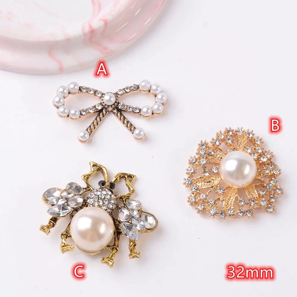 Embellishments for Clothing 10pcs big Rhinestone Bee Pearl Flower Flatback Fashion Decorative Buttons Pearl Button Bow Accessory