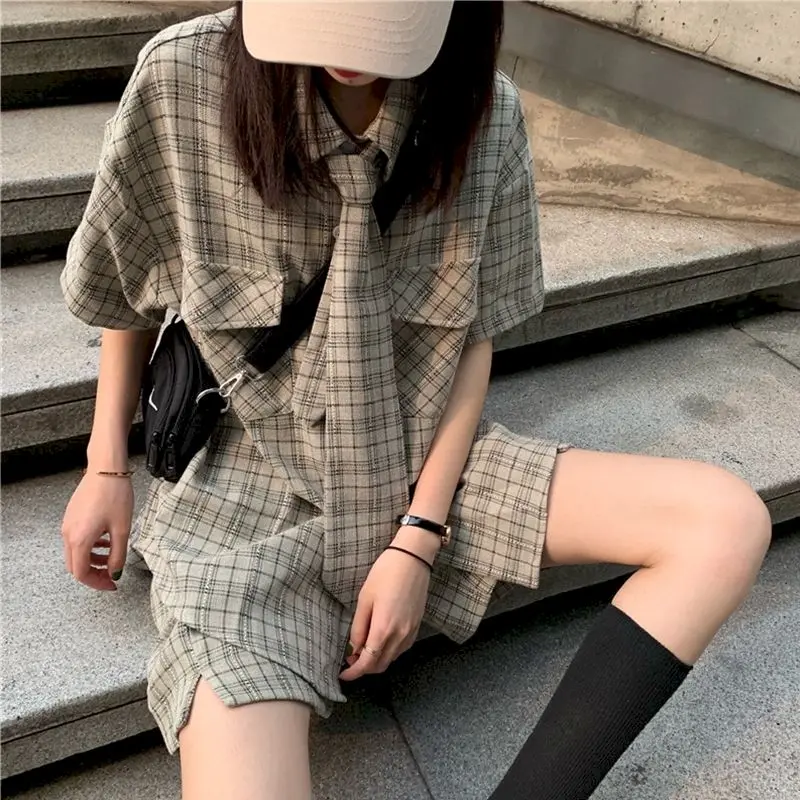 Women's Suits Shorts Fashion Suits Korean Loose Fashion Retro Short Sleeve Plaid Shirt Split Plaid Shorts 2 Piece Set Summer New