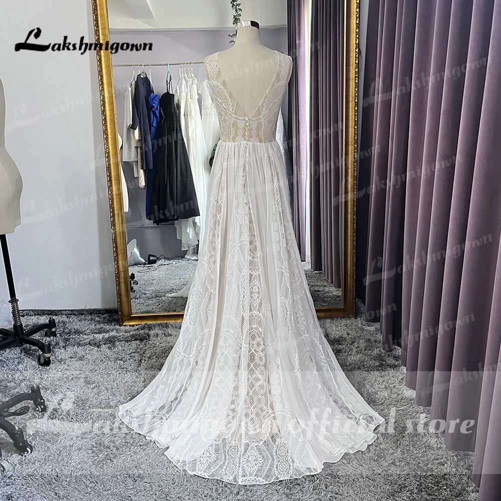 Charming A-Line V Back Wedding Dresses 2022 Sleeveless Lace Appliques Floor Length Beach Bridal Gown For Women Blackless vestido