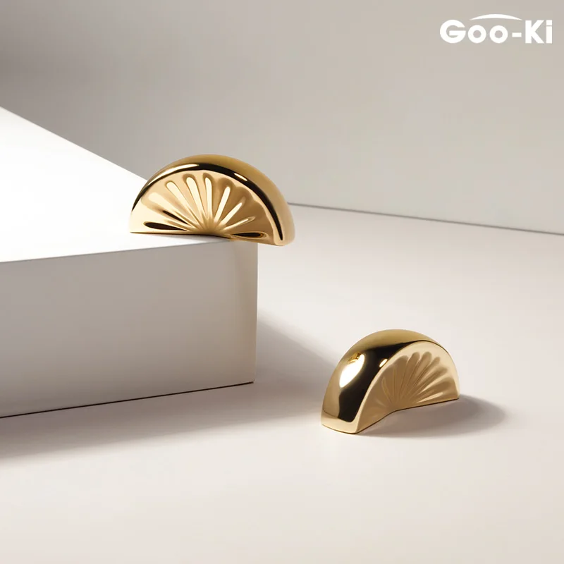 

Goo-Ki Gold Orange-shaped Bright Gold Drawer Knobs Affordable Luxury Cabinet Handles Cupboard Door Handle for Furniture Hardware